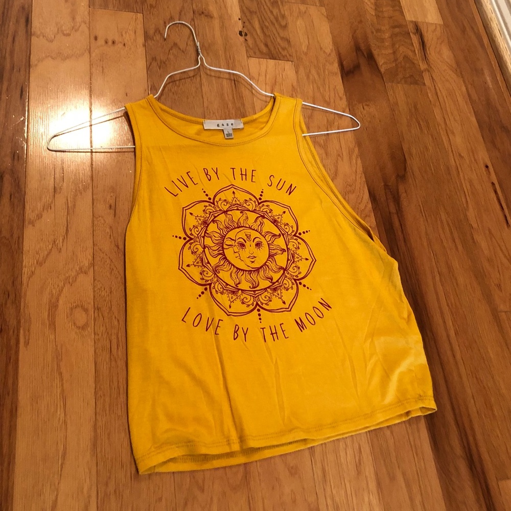 crop top